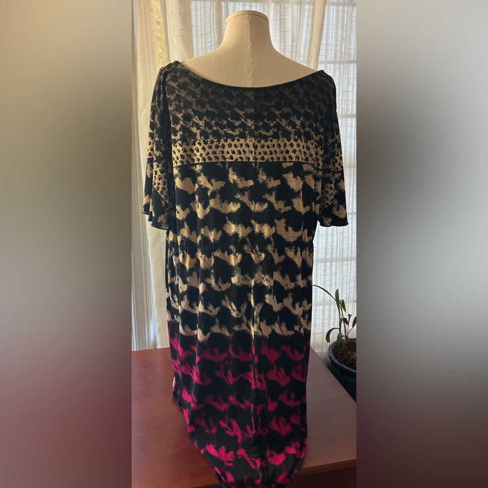 Lane Bryant Black Cream and Fuchsia Tie-Dye Tiered Midi Dress - Picture 3 of 15